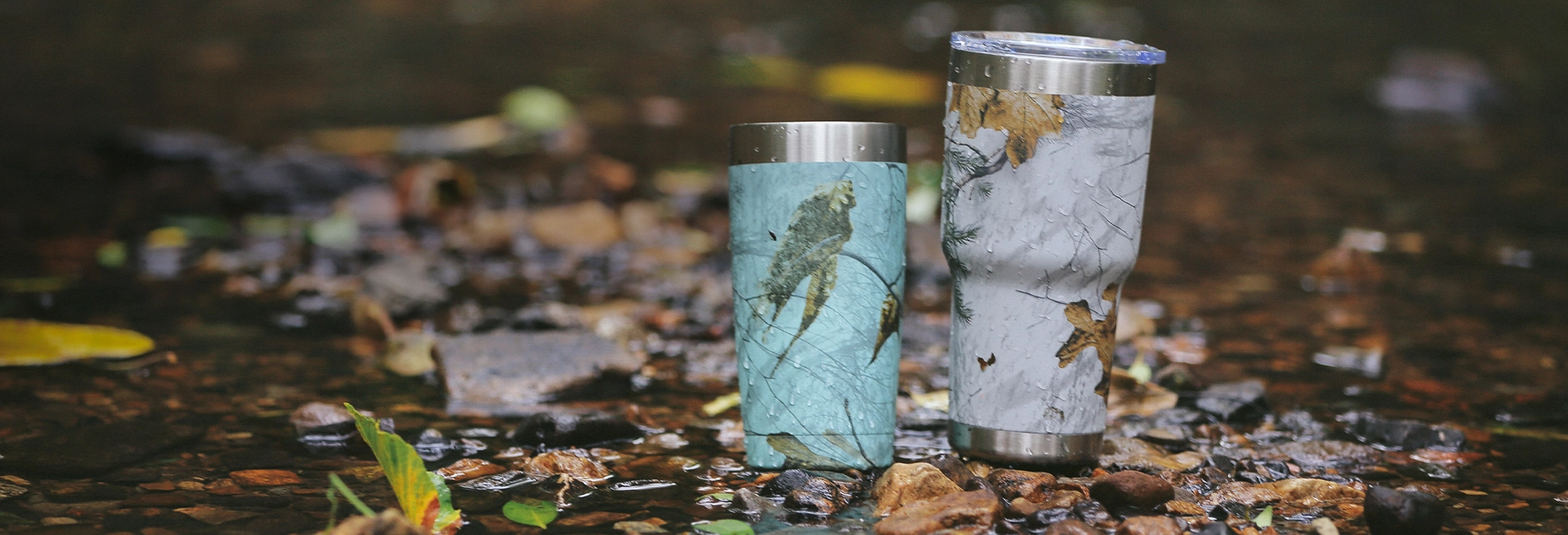 زجاجات مياه مخصصة