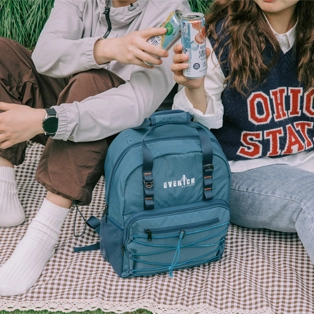 حقيبة ظهر للغداء مع مقصورة معزولة