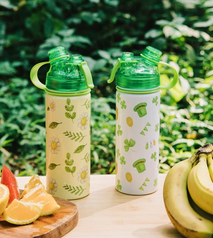 غطاء رذاذ زجاجة مياه مزدوجة الاستخدام 01604A