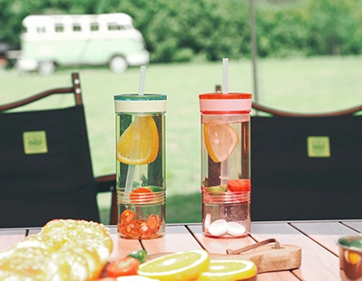 أي البلاستيك مفيد لزجاجات المياه ؟